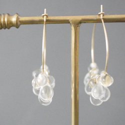 【冬日透明】14kgf 透明玻璃圈形耳環 | 冰滴耳環，冬季配件，優雅金色 第4張的照片