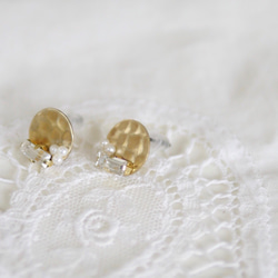 圓形黃銅和施華洛世奇耳環 第5張的照片