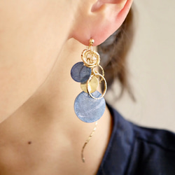 貝殼和金色2路耳環（藍色）[限量] 第6張的照片
