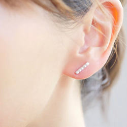 小珍珠棒狀耳環（銀色） 第3張的照片