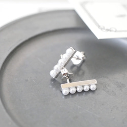 小珍珠棒狀耳環（銀色） 第4張的照片