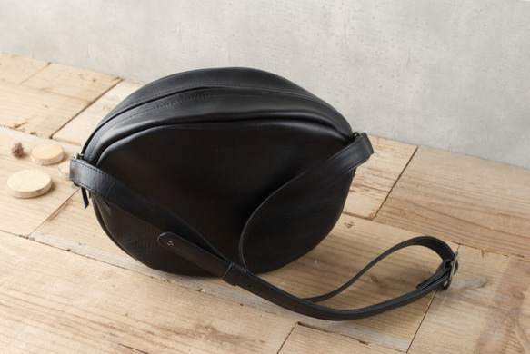 【受注製作】ショルダーバッグ niwr ［ブラック］ 3枚目の画像