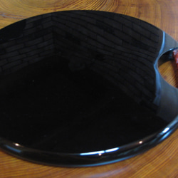 漆のお皿 ・日食 (片手 27センチ×18ミリ) 1枚目の画像