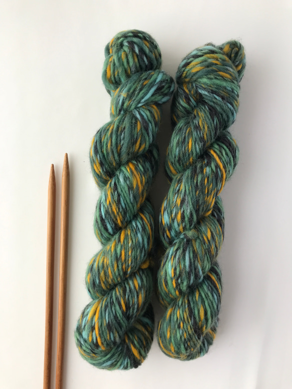 手紡ぎ毛糸：YN-144 2枚目の画像