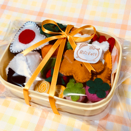 食べ物に興味を持ったら♡お弁当のおままごとセット おもちゃ・人形 R
