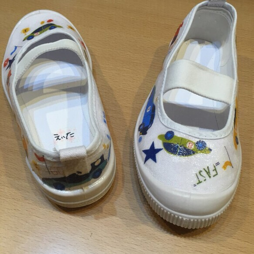 お名前入れ無料♪オーダーメイド♪デコパージュ上履き♪クルマ その他