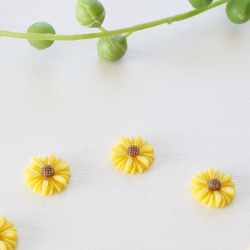 【10個】カボションフラワー ひな菊④ 2枚目の画像