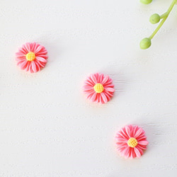 【10個】カボションフラワー ひな菊⑧ 3枚目の画像