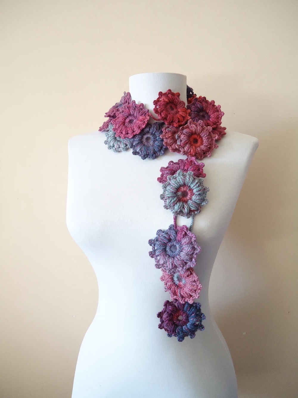 ダリアのマフラー　ワインミックス