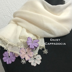 繡花櫻桃柔軟的棉質檔位，粉色和紫色 第1張的照片