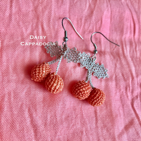 立體刺繡耳環“Cherry” 第2張的照片