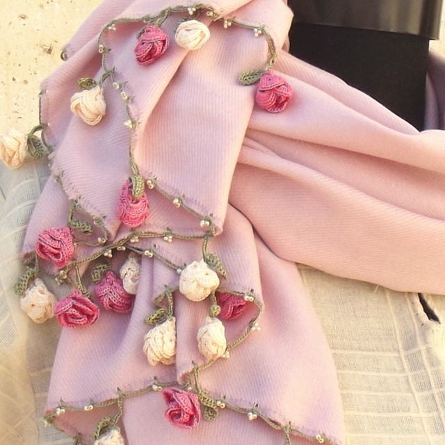 刺繍のお花つき　パシュミナストール「ローズ」ピンク