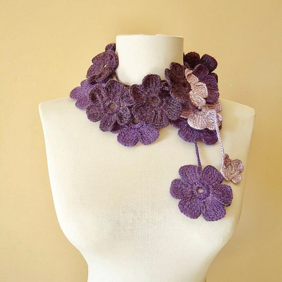 花卉圖案圍巾紫色 第2張的照片