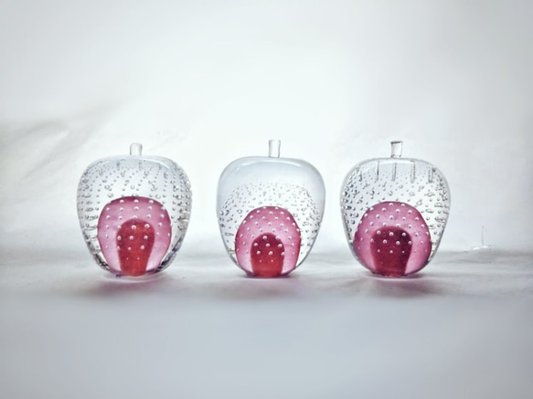 ガラスのリンゴ　「赤」 3枚目の画像