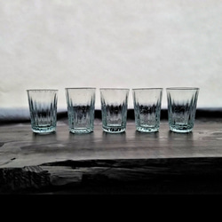 ブリキ色のショットグラス＊ご注文前に在庫があるか『質問』でお尋ねください 3枚目の画像