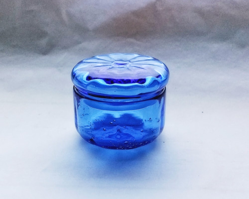 青色ストライプのガラス製器 青色ストライプのガラス製器 青色ストライプのガラス製器 青色