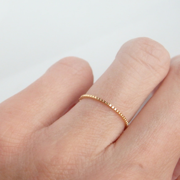 k18リング　k18ベネチアンチェーンリング　18金　18k　ete好きの方に（0.9㎜幅）つけっぱなし　キラキラ　華奢 7枚目の画像
