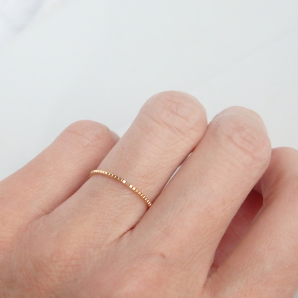 k18リング　k18ベネチアンチェーンリング　18金　18k　ete好きの方に（0.9㎜幅）つけっぱなし　キラキラ　華奢 8枚目の画像