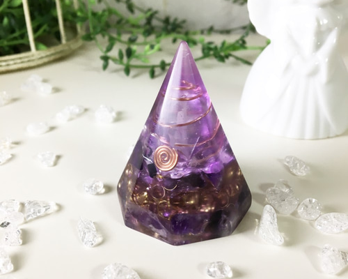 【やま】ライトカラーアメジストのかばちゃん形オルゴナイト☆他７点 やま】ライトカラーアメジストのかばちゃん形オルゴナイト☆他7