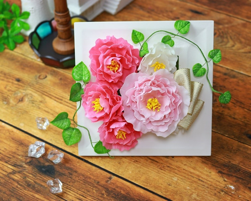 芍薬とジャスミンのクレイフラワーアレンジメント《L》ウッドフレーム