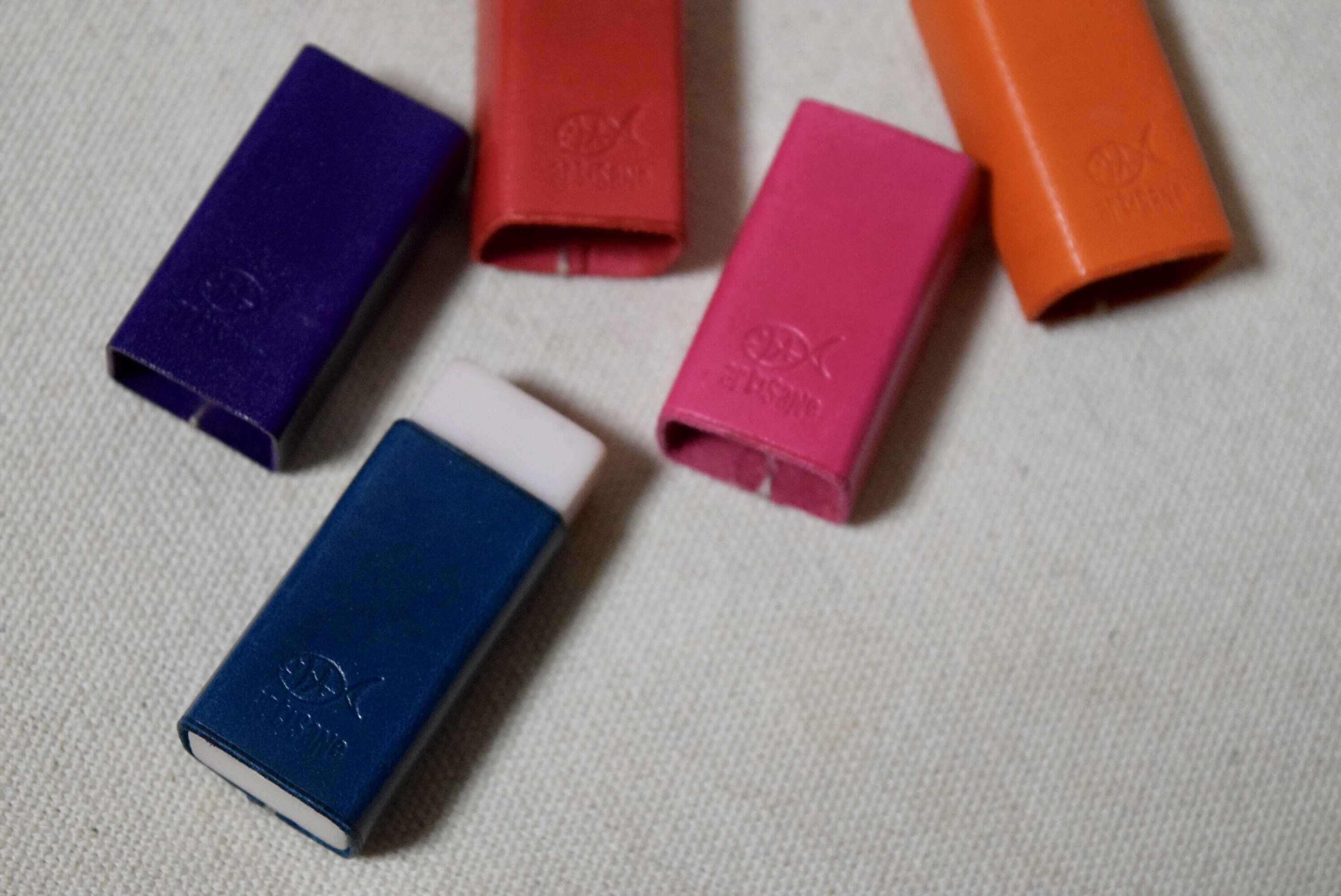 セール】翠色 革軸ペン 消しゴムケースセット 全12色 プエブロの