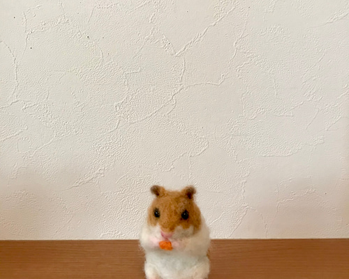ゴールデンハムスター 羊毛フェルト よっちみかん 通販 10844827