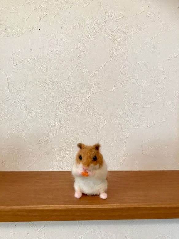 ゴールデンハムスター 羊毛フェルト よっちみかん 通販 10844827
