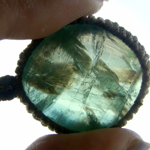 天然石 グリーンフローライトのマクラメ編みネックレス