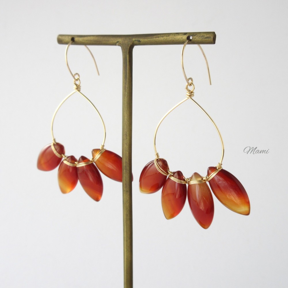 14KGF レッドアゲートのドロップラインピアス