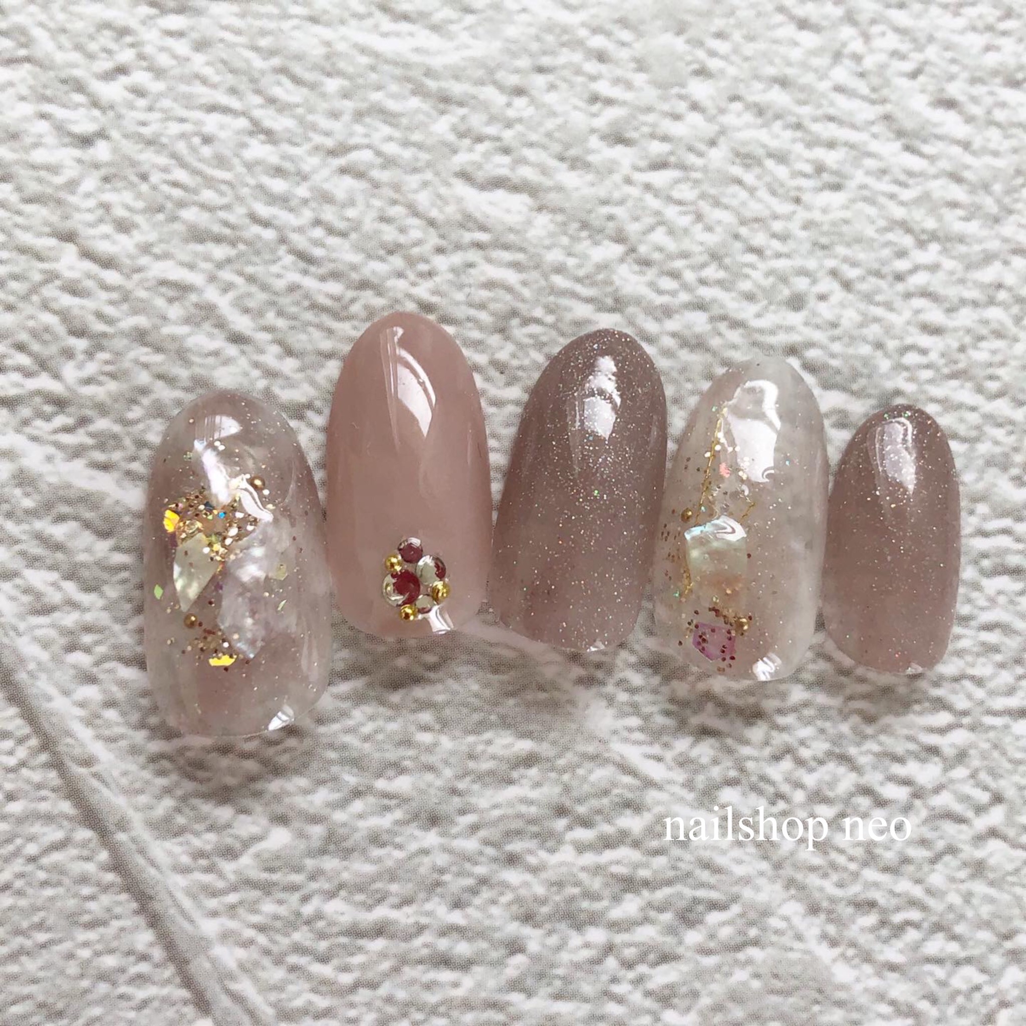 オーダーネイルチップNo.77 大人キレイ シェル ラメ グレージュパール