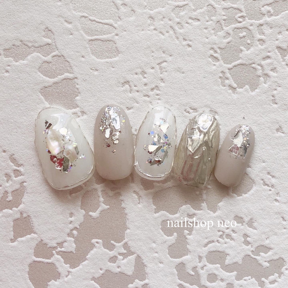 ホワイトグレー/ネイルチップ/ブライダル/お呼ばれ/前撮り/シェル  