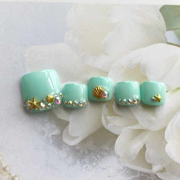 ミントブルー♡夏フットネイル ネイルチップ（つけ爪） nailshop