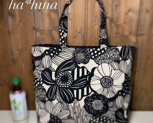 ★きなこ パイナップルトートバッグ オーダー品 大きめトートバッグ トートバッグ ha✴︎hina 通販 11789574