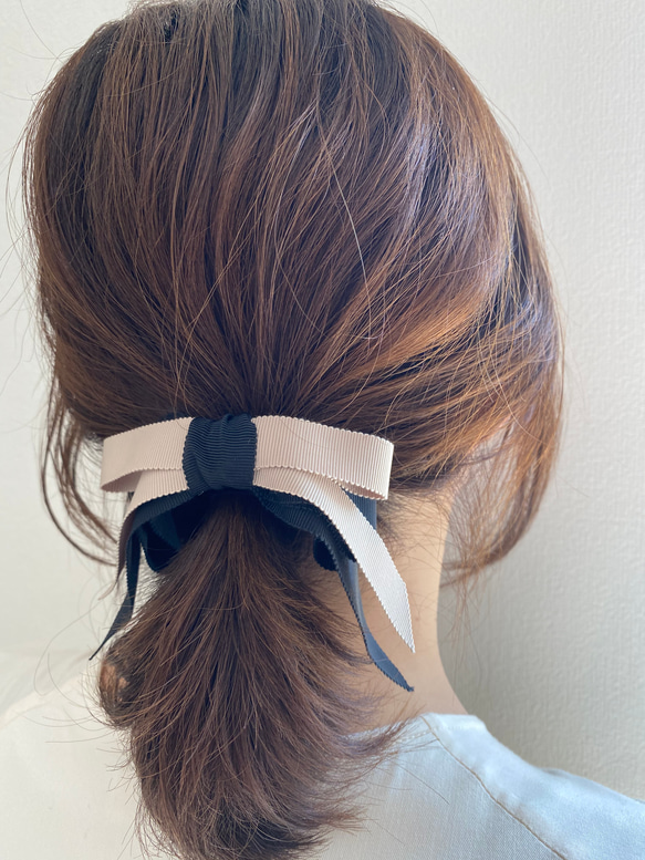 郊遊雙色絲帶⋈﻿小馬掛鉤（黑） 第1張的照片