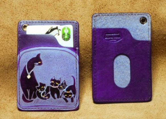 猫のデザイン　レザークラフト　パス&診察券ケース．親子猫　バッグ　財布　catwalk oikawa 1枚目の画像