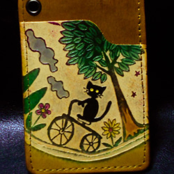 猫のデザイン　レザークラフト　パス&診察券ケース自転車猫　バッグ　財布　catwalk oikawa 1枚目の画像