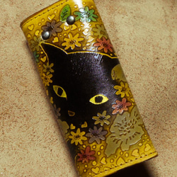 猫のデザイン　バッグ　財布等　レザークラフト  oldキーケース　花畑猫 catwalk oikawa 3枚目の画像