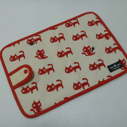 ８１３．ミヌン猫柄　お薬手帳ケース　診察券ケース　白×赤　再販２ 3枚目の画像
