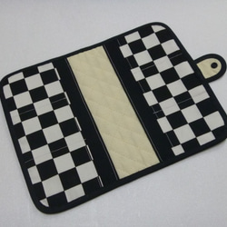 ８４６．市松模様の通帳＆カードケース　黒×白　再販 2枚目の画像