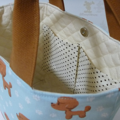 911．トイプードル柄のランチバッグ お散歩バッグ トートバッグ