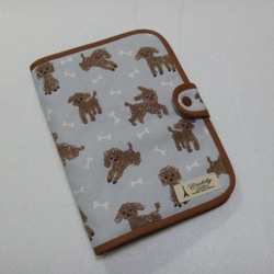 さくら✳︎ハンドメイド✳︎トイプードル柄　ティッシュケース　母made品 さくら様専用✳︎ハンドメイド✳︎トイプードル柄 ティッシュ