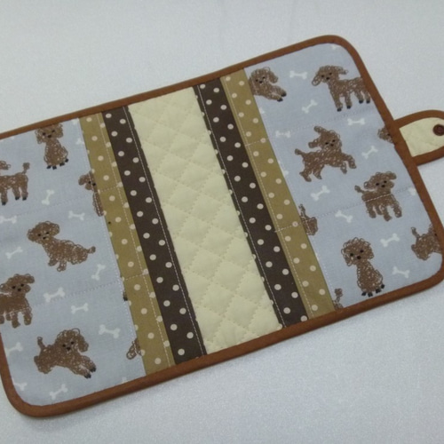 さくら✳︎ハンドメイド✳︎トイプードル柄　ティッシュケース　母made品 さくら様専用✳︎ハンドメイド✳︎トイプードル柄 ティッシュ