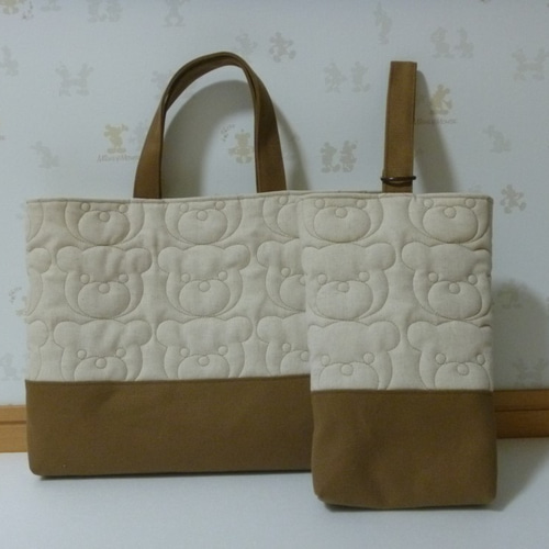 568．クマちゃんキルトのレッスンバッグ 生成り×茶 再販23 その他  