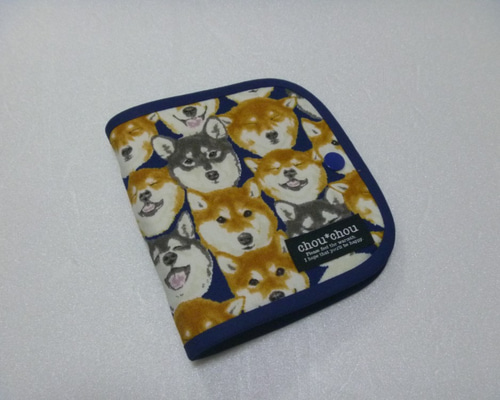 684．ほぼ柴犬、たま～にビションフリーゼ柄 仮置きマスク