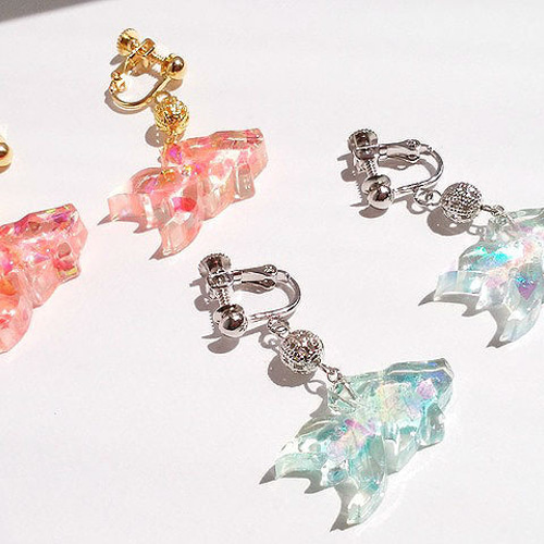 水菓子金魚 イヤリング・ノンホールピアス momoiro konpeito