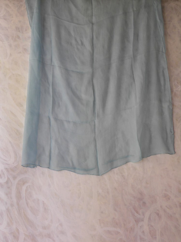 藍生葉染スカーフ、絹楊柳織り。送料全国無料。 5枚目の画像