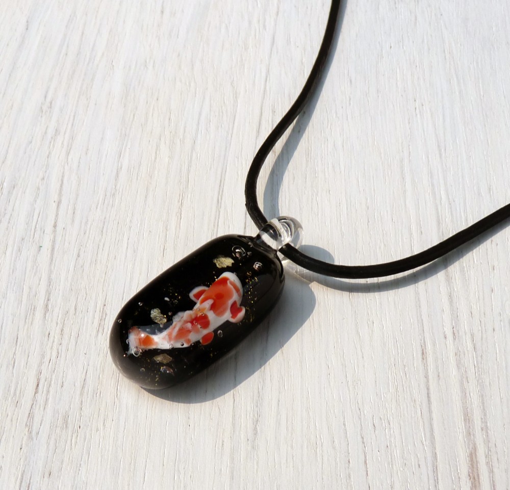 ガラスの錦鯉ペンダント 6,160円