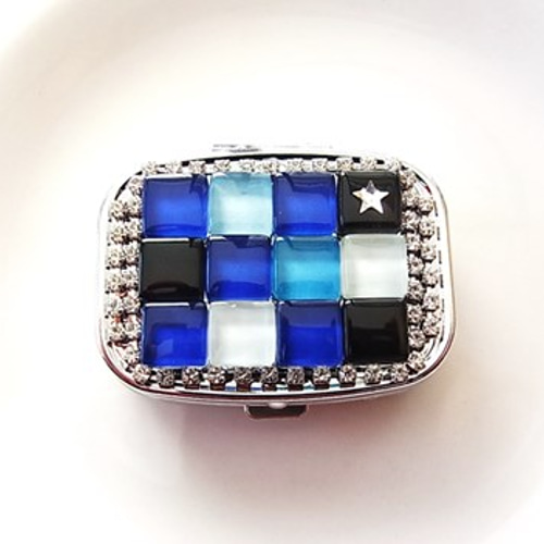 夜空に輝くガラスタイル＆星スワロフスキー** ピルケース