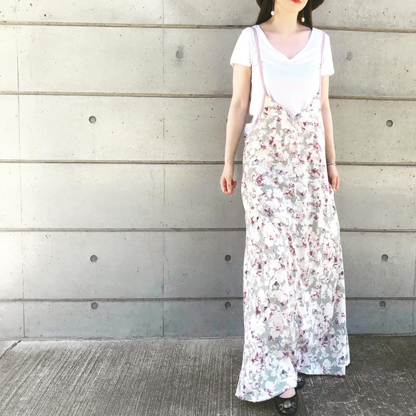 ■10天內出貨■【6/17再次上架】水彩花卉花園植物。步履輕盈。 「3D造型超長洋裝」。洋裝 第4張的照片