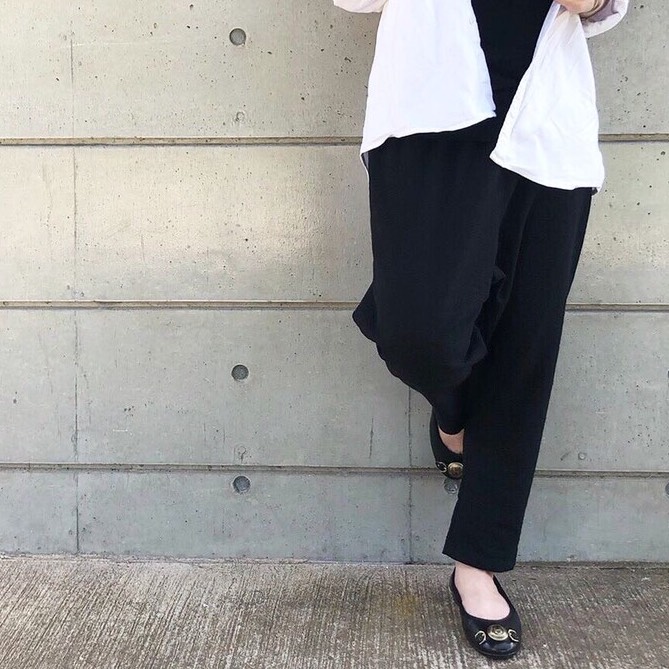 ■10日内発送■【再販】表情豊かな、洗い込まれたリネン。 ざっくりと履ける個性的なシルエット。サルエルパンツ 冬